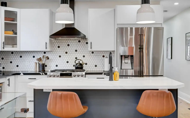 Trendy Toronto Home Amenity 2 fa50a6b0