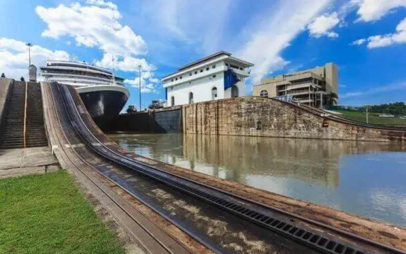 Panama Canal Tour fbf18892